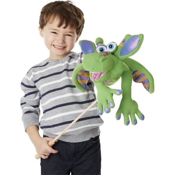 Papusa de mana Dragon 3908 Melissa&Doug