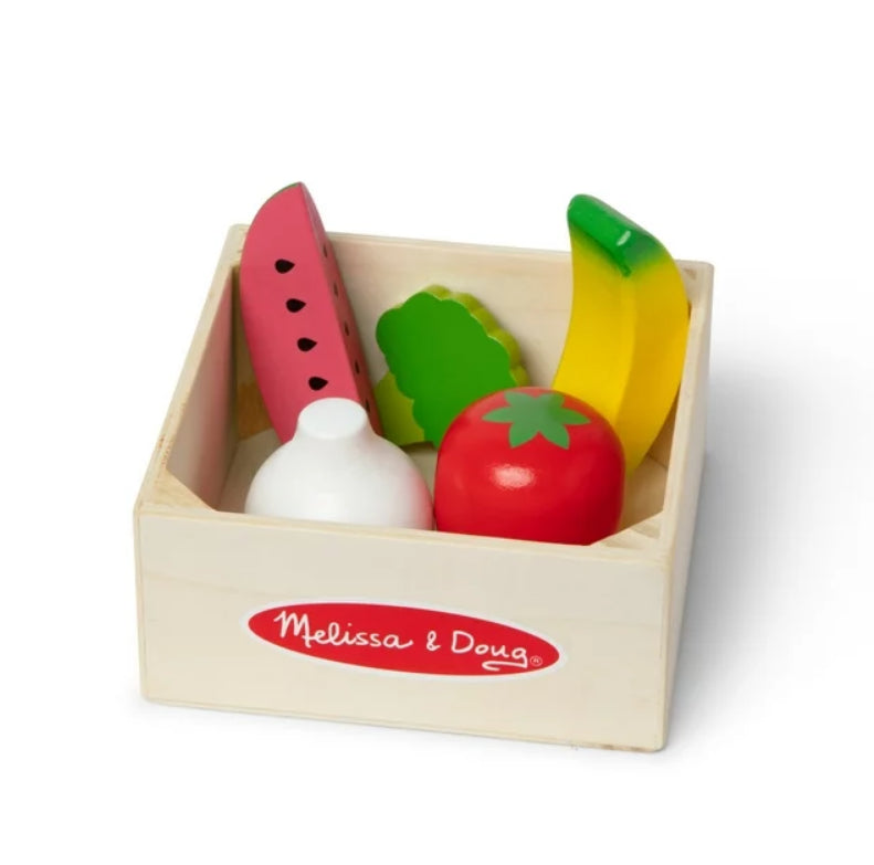 Wooden play set for fruit and vegetable role-playing games