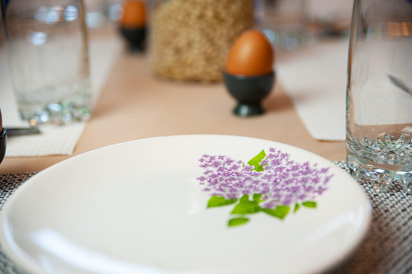 Set of 6 dessert plates decorated with purple lilac, 20 cm, Pure White