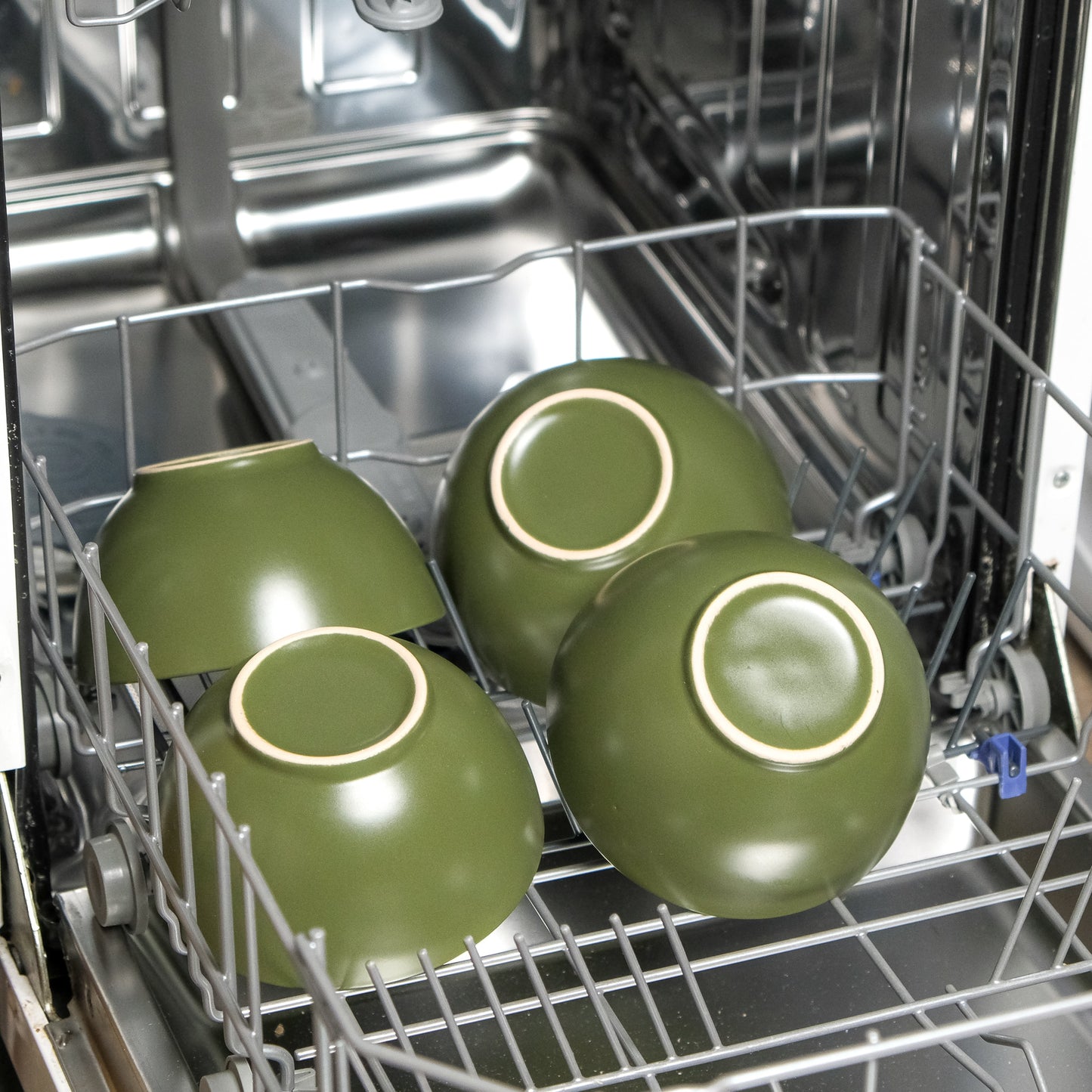 Set farfurii 4 piese, pentru o persoana, Olive Green, Cesiro, Verde Masliniu Mat