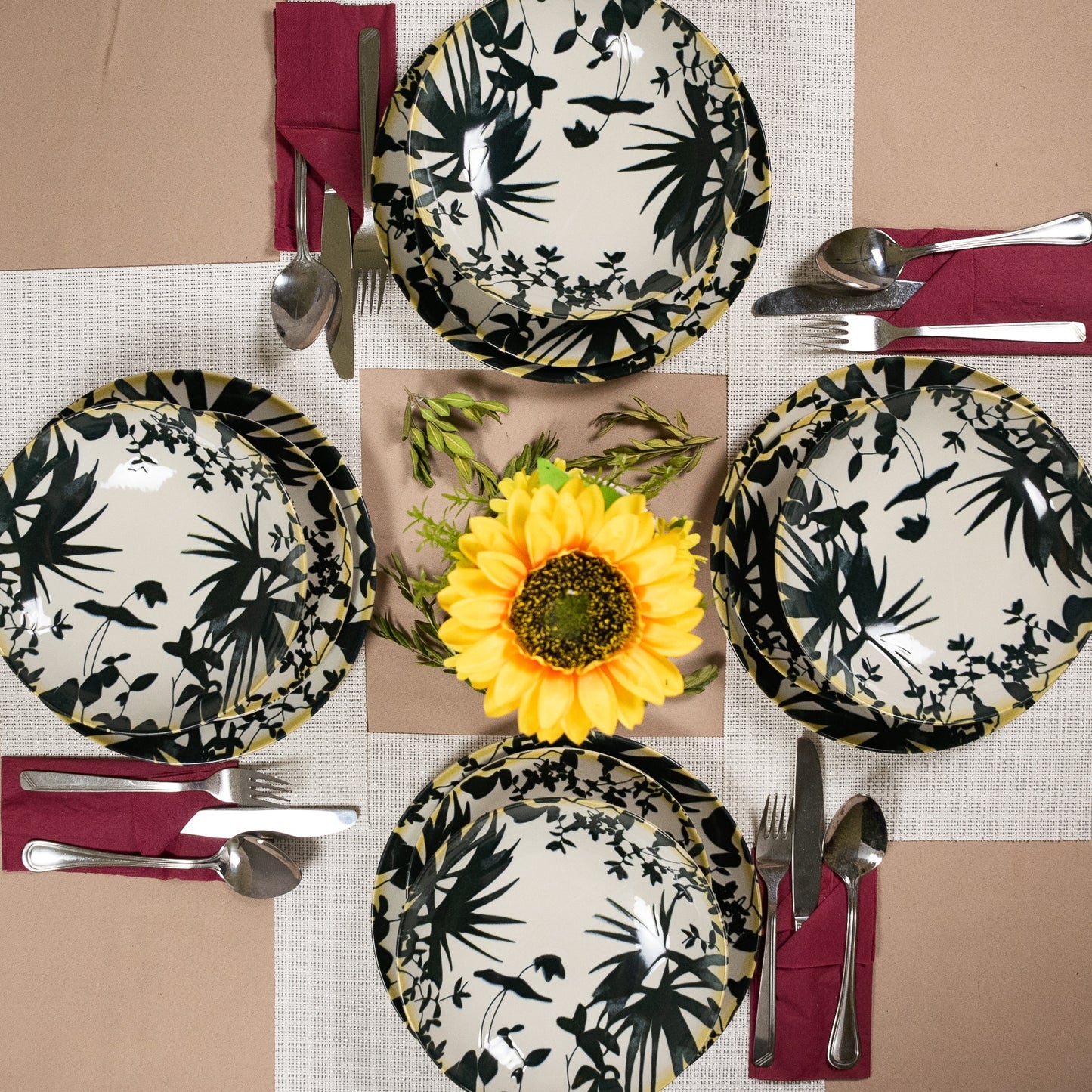 Plate set 12 pieces, for 4 people, Hawaii, Cesiro, Ivory with black leaves