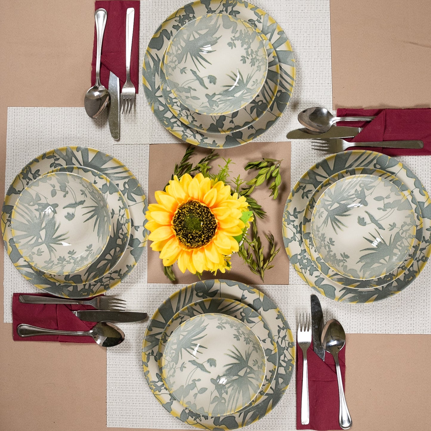 12-piece plate set, for 4 people, Hawaii, Cesiro, White Ivoire with gray leaves