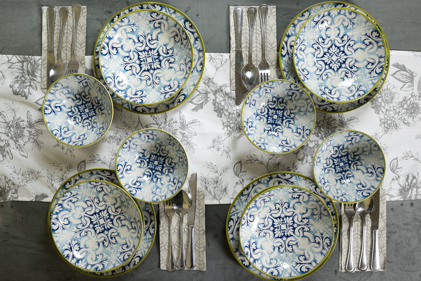 Plate set 16 pieces, for 4 people, Morocco, Cesiro, Ivory white with blue