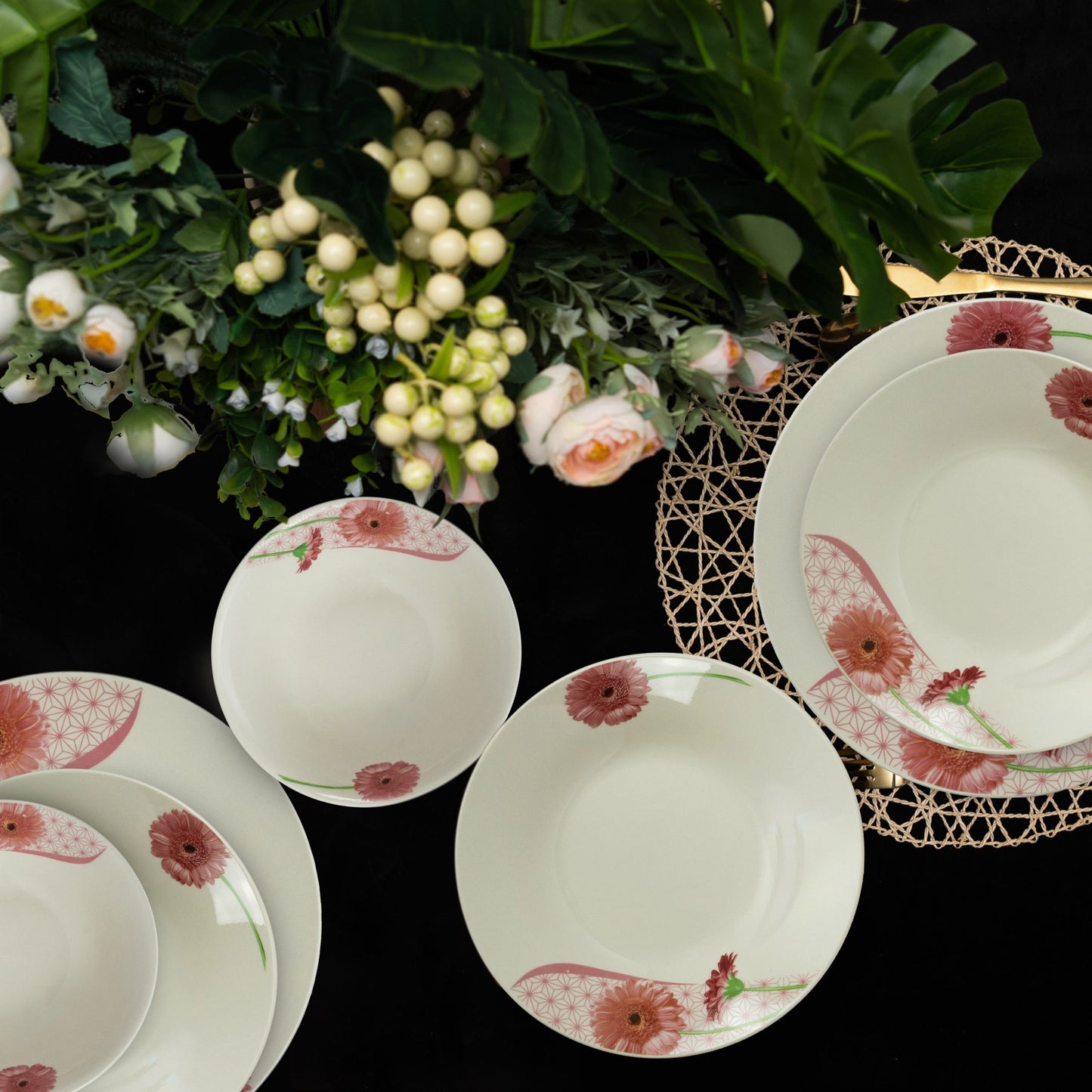 Plate set 18 pieces, for 6 people, Cesiro, Ivoire with daisy