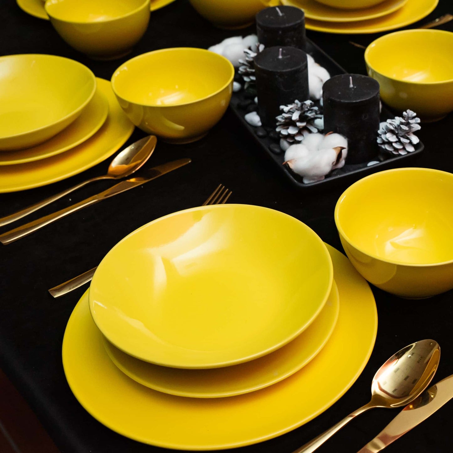 Enjoy the Kitchen with the Set for 6 people, 73 pieces Romanian Yellow!