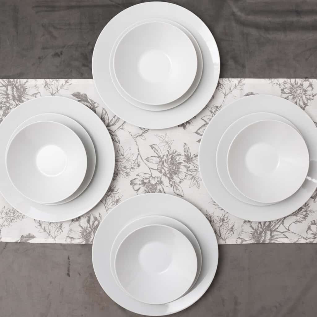 Dinner set for 4 people, with bowl, Round, Porcelain