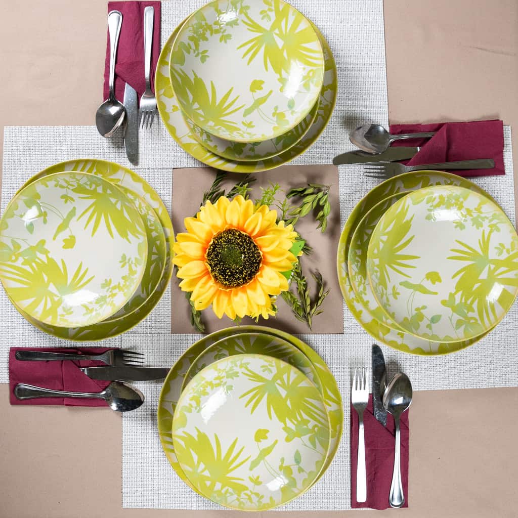 Dinner set for 4 people, with deep plate, Round, Glossy Ivory decorated with light green leaves