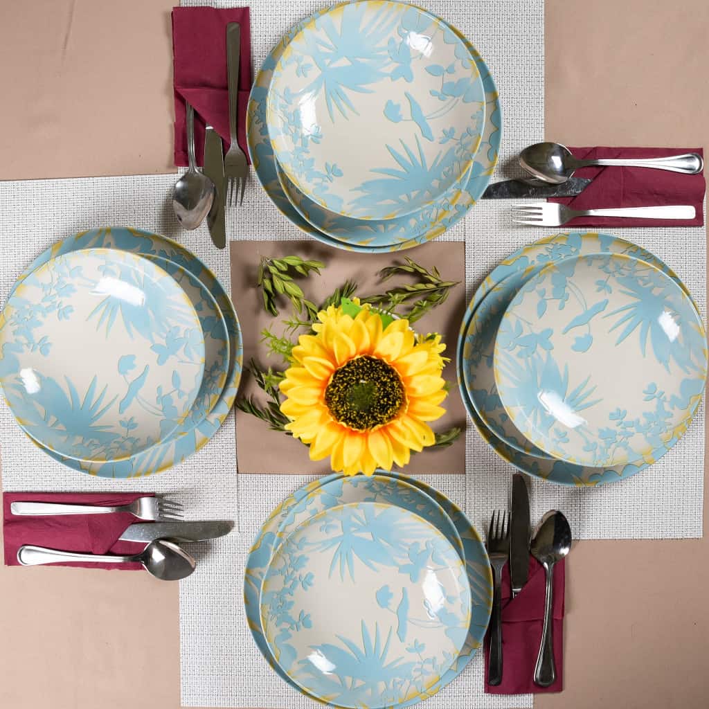 Set de cină pentru 4 persoane, cu farfurie adâncă, rotundă, fildeș lucios, decorată cu frunze albastru deschis