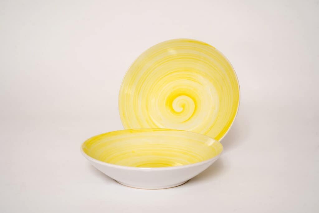 Dinner set for 4 people, Glossy White decorated with yellow spiral