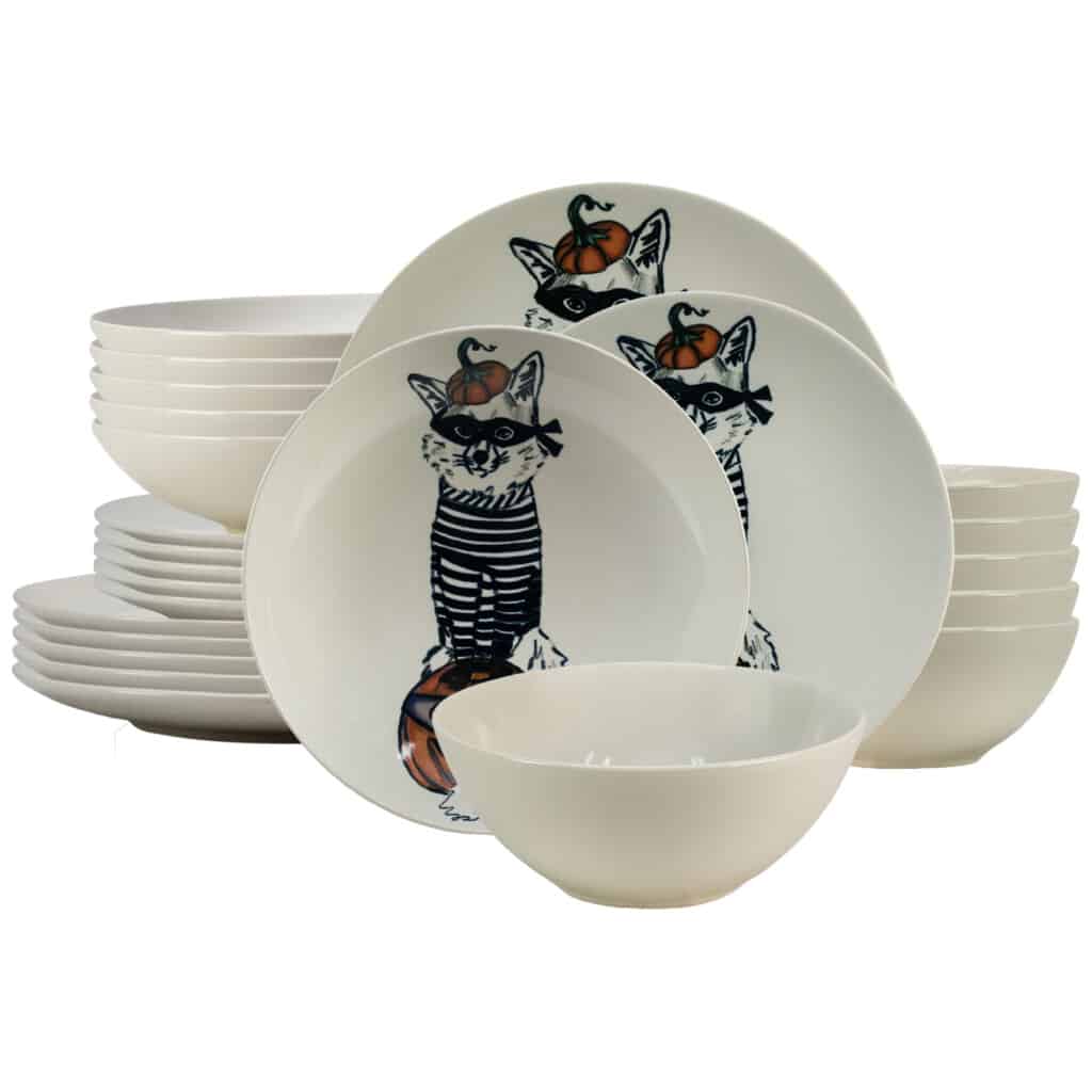 Dinner set for 6 people, with deep plate and bowl, Round, Glossy White decorated with Thief cat