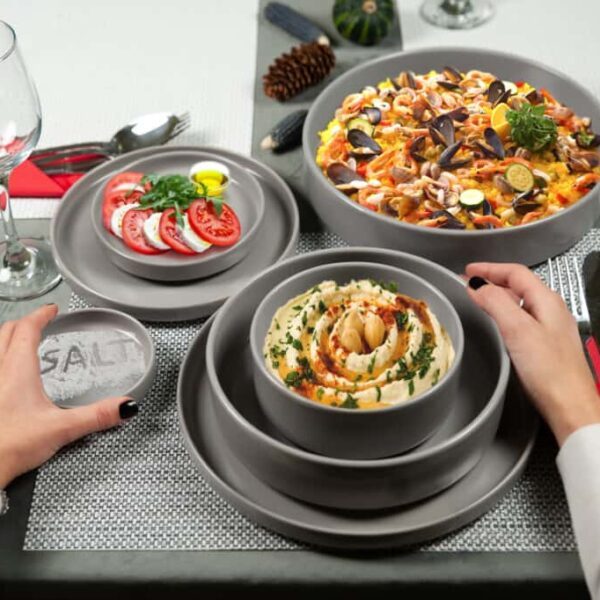 Dinner set for one person, Matte Gray