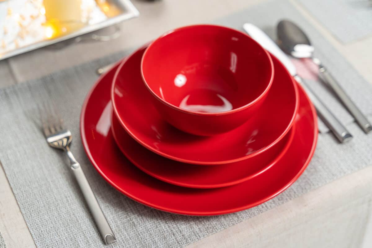 Dinner set for one person, Cesiro, Shiny Fire Red